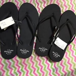 NWT Flip Flops